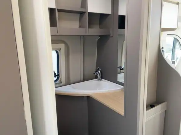 LMC INNOVAN (11/14)