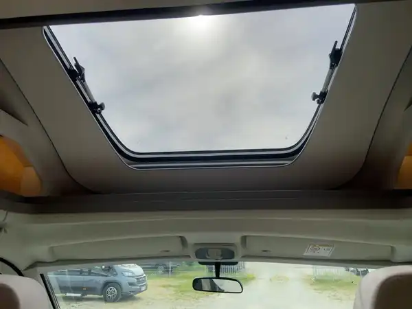 LMC TOURER LIFT H630 (14/15)