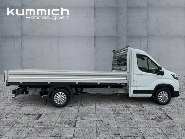 MAXUS DELIVER 9 (3/15)