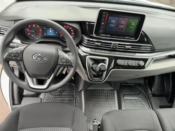 MAXUS DELIVER 9 (8/15)