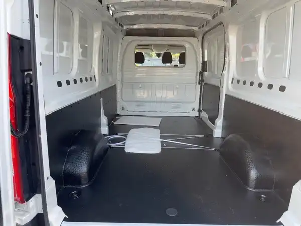 MAXUS DELIVER 9 KASTENWAGEN (13/15)