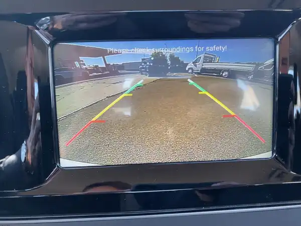 MAXUS EDELIVER 3 PRITSCHENWAGEN	 (14/15)