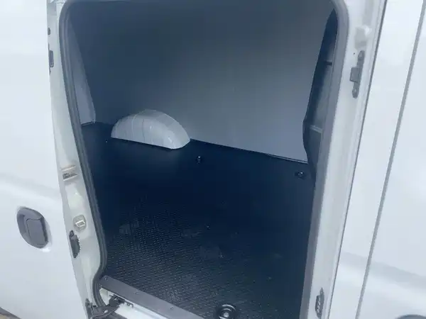 MAXUS EDELIVER 3 KASTENWAGEN	 (12/15)