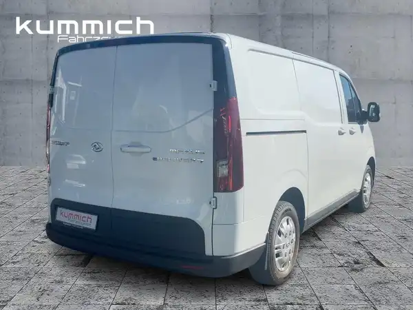 MAXUS EDELIVER 7 (4/15)