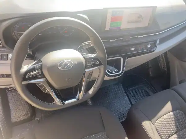 MAXUS EDELIVER 7 (8/15)