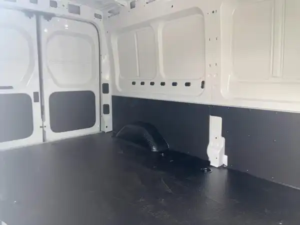 MAXUS EDELIVER 9 KASTENWAGEN (11/15)