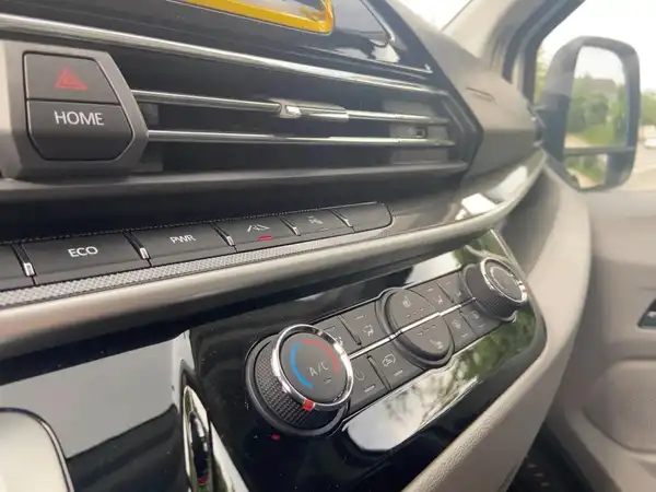 MAXUS EDELIVER 9 KASTENWAGEN (14/15)