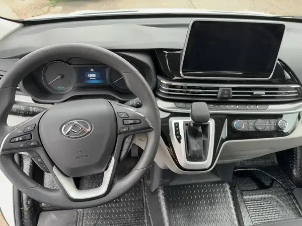 MAXUS EDELIVER 9 (9/15)