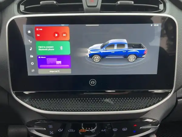 MAXUS T90 EV (10/15)