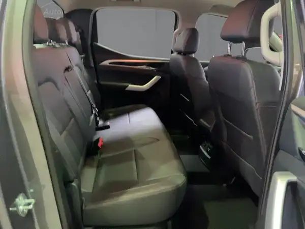 MAXUS T90 EV (12/14)