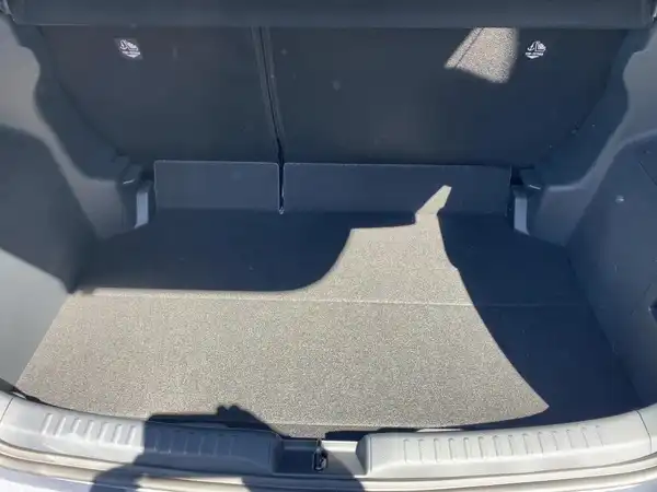 MAZDA 2 (13/15)
