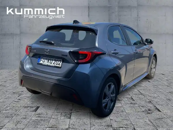 MAZDA 2 (4/15)