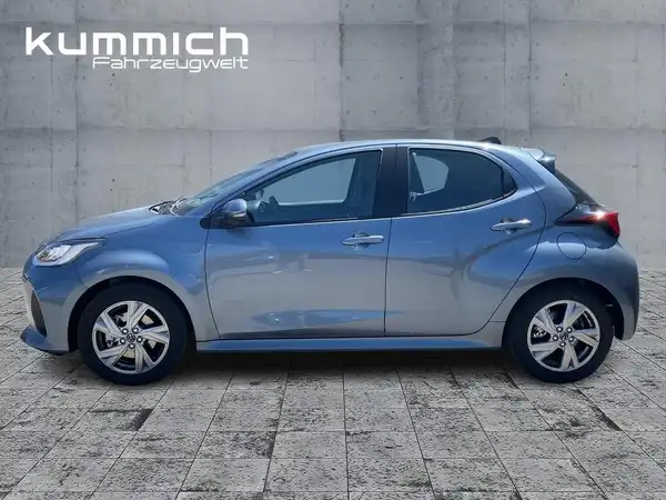MAZDA 2 (6/15)