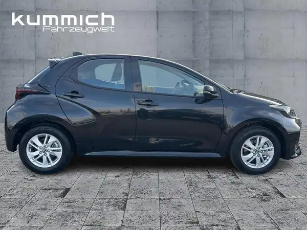 MAZDA 2 (3/15)