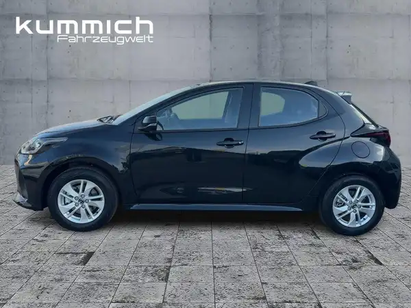 MAZDA 2 (6/15)