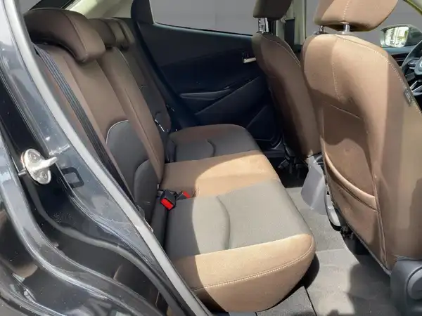 MAZDA 2 (12/15)