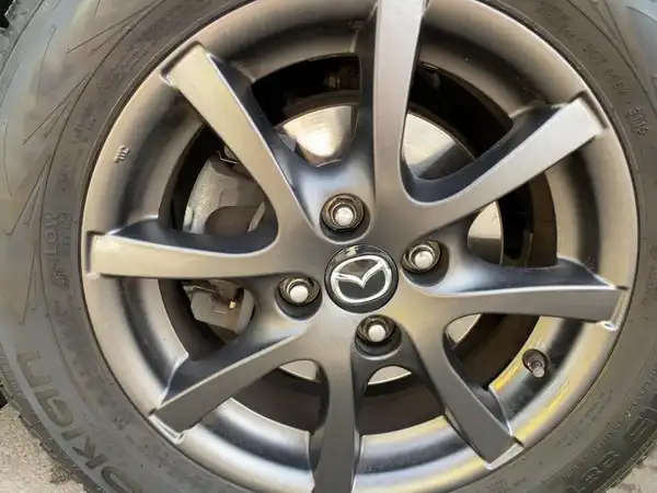 MAZDA 2 (7/15)