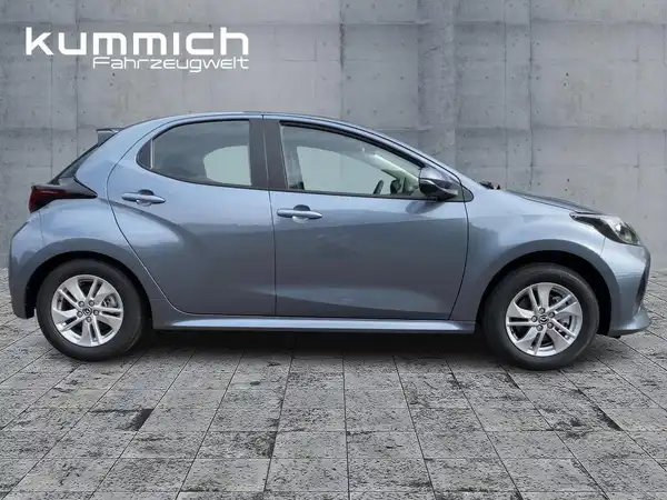 MAZDA 2 (3/15)