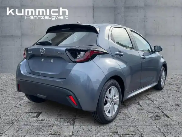 MAZDA 2 (4/15)