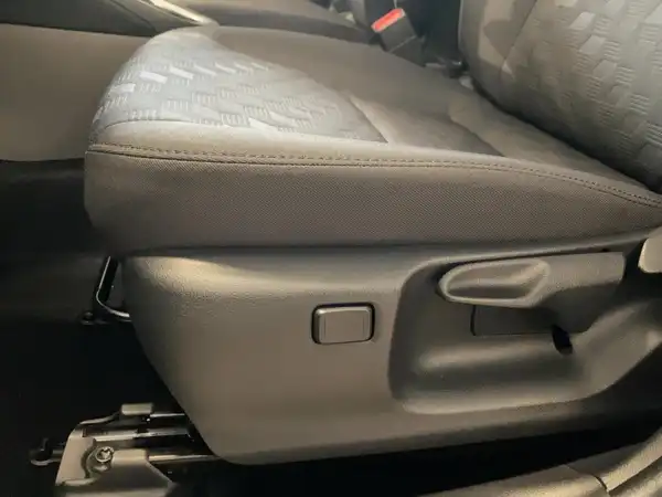 MAZDA 2 (14/15)