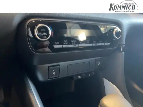 MAZDA 2 (12/13)
