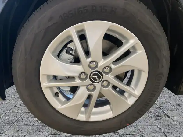 MAZDA 2 (4/13)