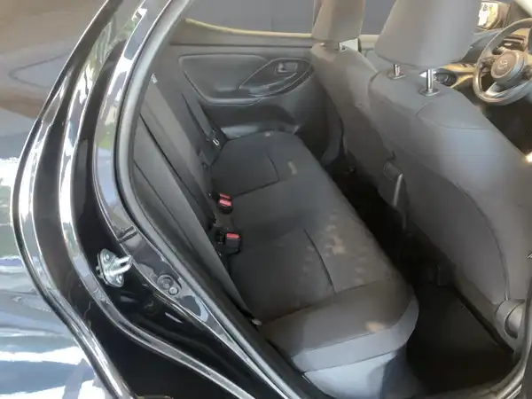 MAZDA 2 (9/13)