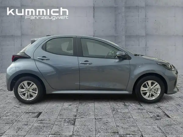 MAZDA 2 (3/15)