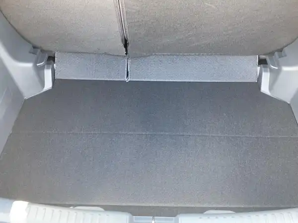 MAZDA 2 (13/15)