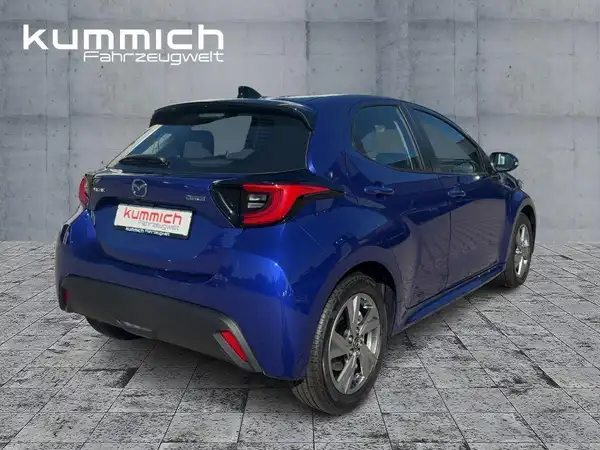 MAZDA 2 (4/15)