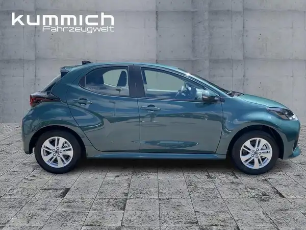 MAZDA 2 (3/15)
