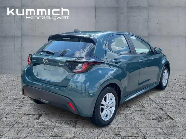 MAZDA 2 (4/15)