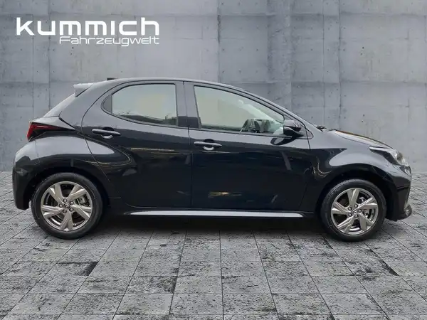 MAZDA 2 (3/15)