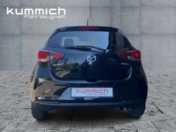MAZDA 2 (5/15)