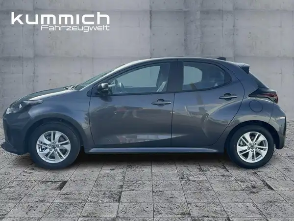 MAZDA 2 (6/15)