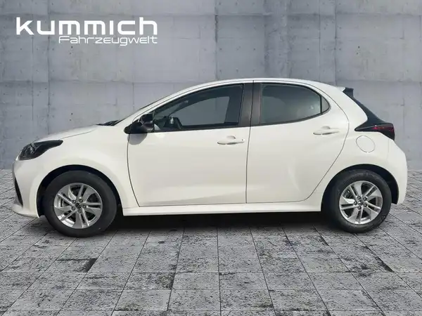 MAZDA 2 (6/15)
