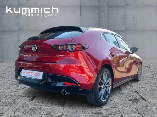 MAZDA 3 (4/15)