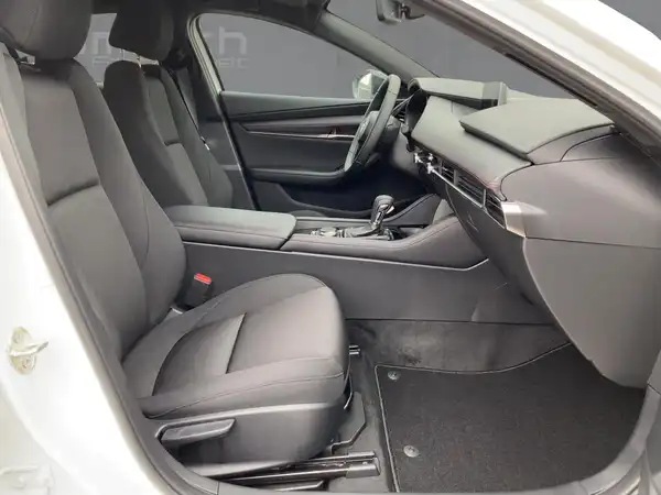 MAZDA 3 HOMURA (11/15)