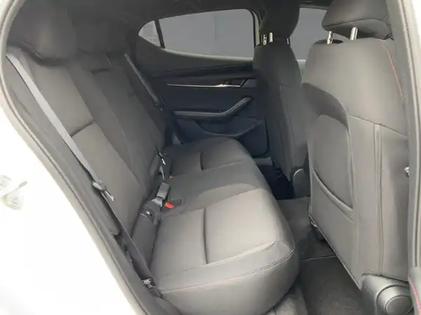 MAZDA 3 HOMURA (12/15)