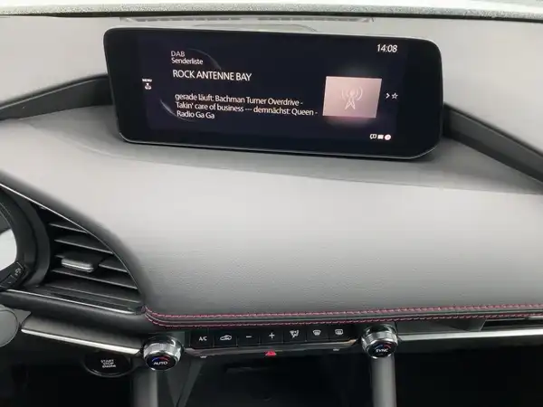 MAZDA 3 HOMURA (10/15)