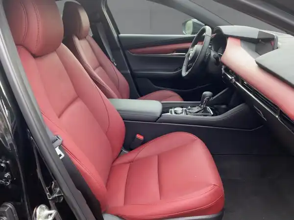 MAZDA 3 TAKUMI (10/15)
