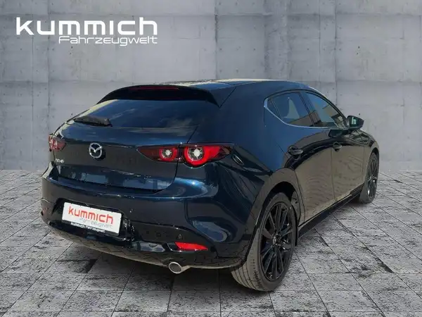 MAZDA 3 NAGISA (4/15)