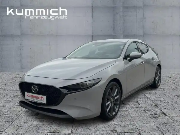 MAZDA 3 (1/15)