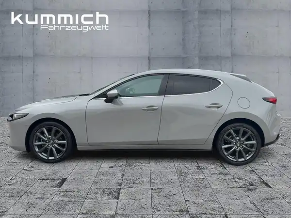MAZDA 3 (6/15)