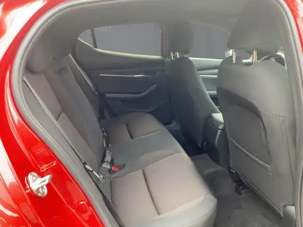 MAZDA 3 (12/15)