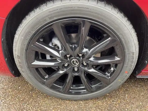 MAZDA 3 (7/15)