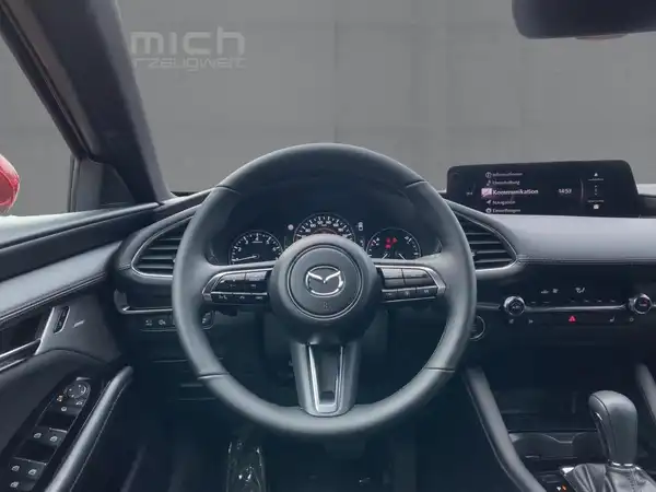 MAZDA 3 (9/15)