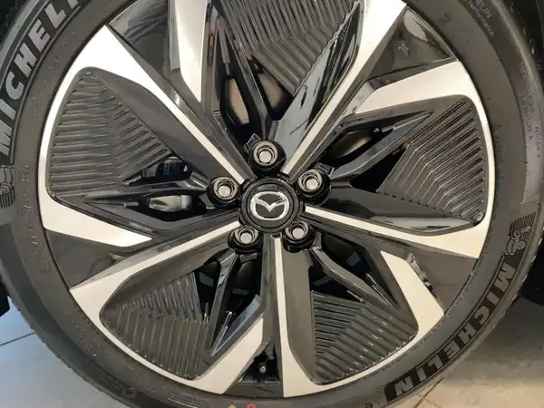 MAZDA 6 TAKUMI (7/15)