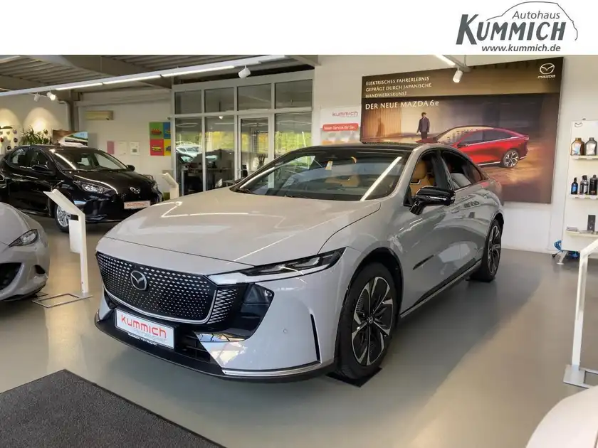 MAZDA 6 TAKUMI (1/16)