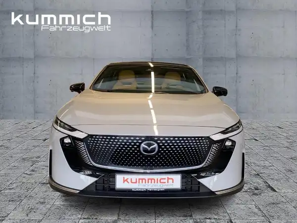 MAZDA 6 TAKUMI (2/15)